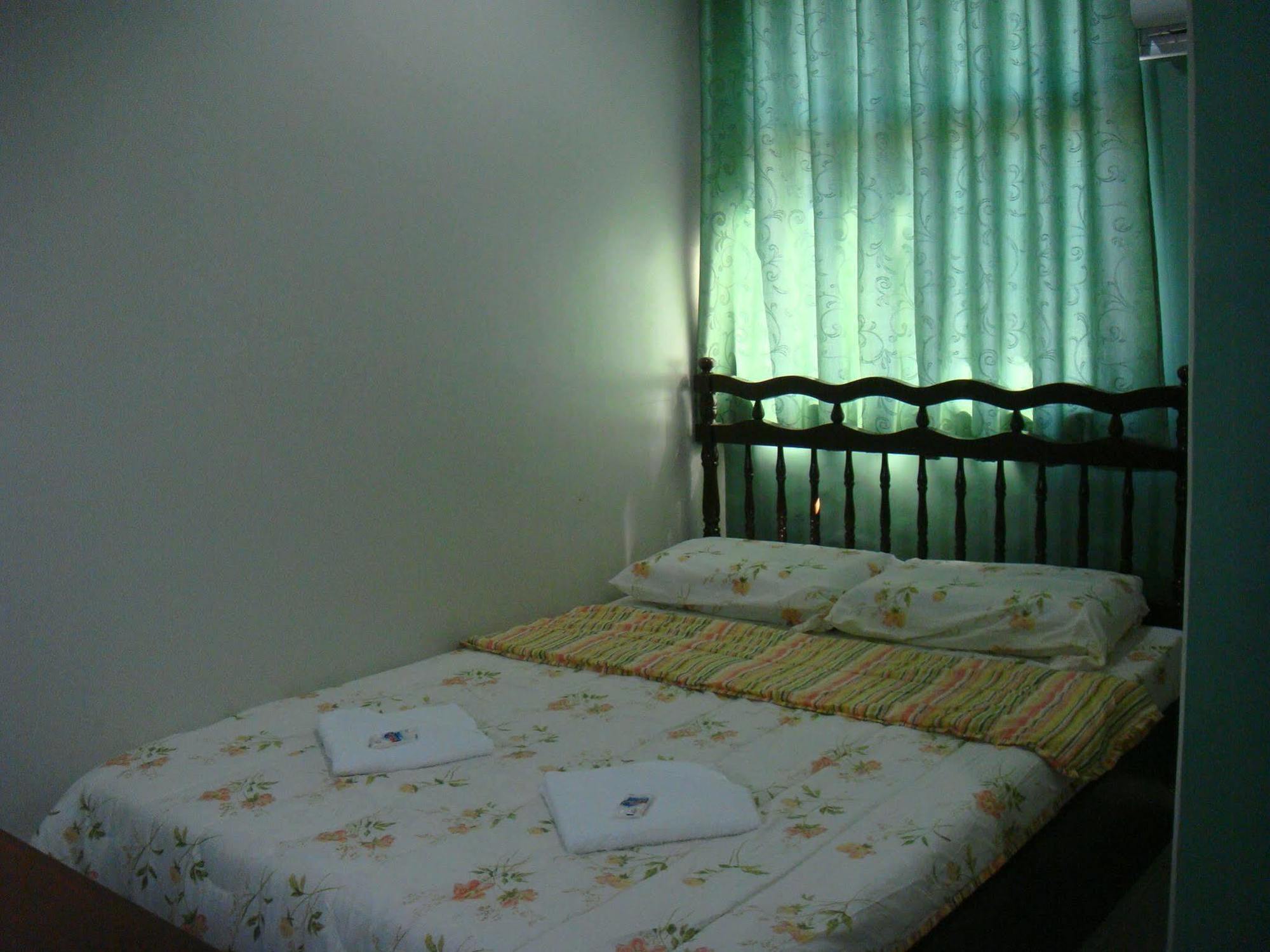 Tiptop Tower Suite Inn Dumaguete City Extérieur photo