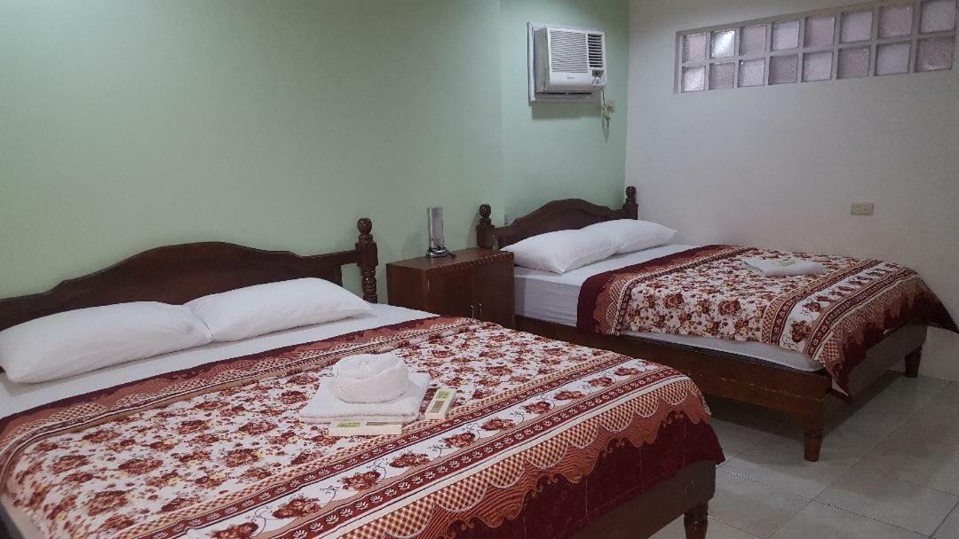 Tiptop Tower Suite Inn Dumaguete City Extérieur photo
